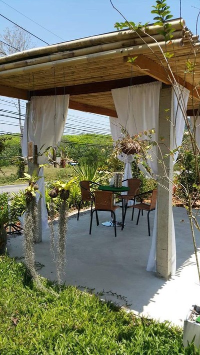 Yerm Coffee And Drinks